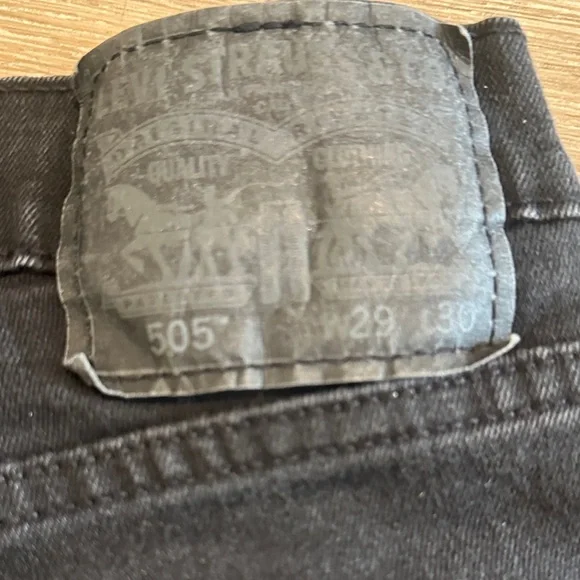 Men's Black Levi 29 x 30 Jeans - Picture 3 of 3